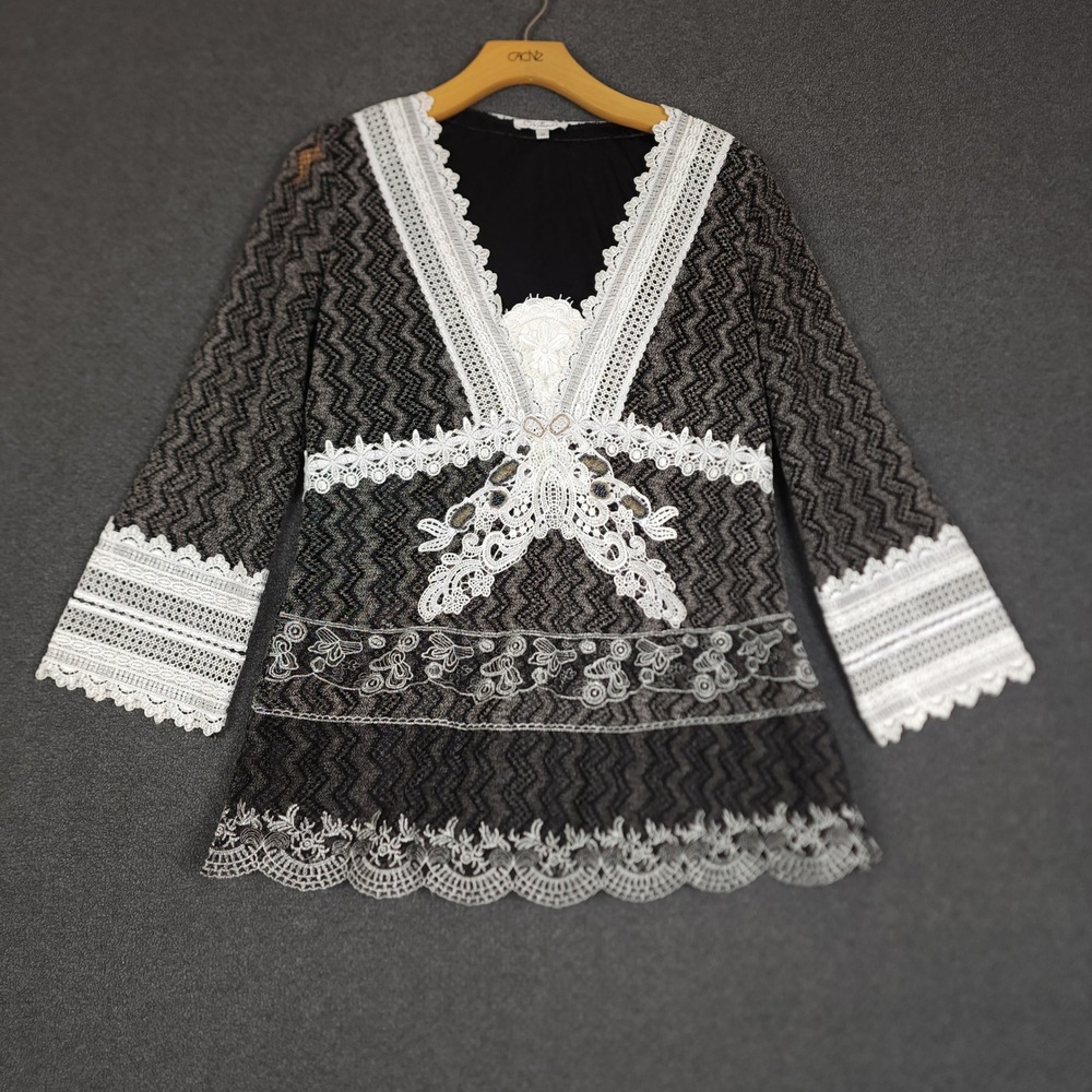Obstinee Womens Black White Lace Trim V Neck Tunic Top Blouse Shirt Size M